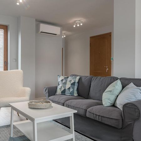 Magdalena Apartment - Two Bathrooms, Perfect City Center Varna Luaran gambar