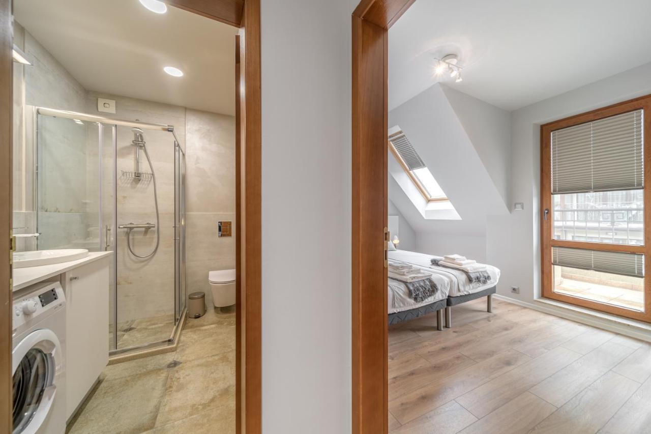 Magdalena Apartment - Two Bathrooms, Perfect City Center Varna Luaran gambar